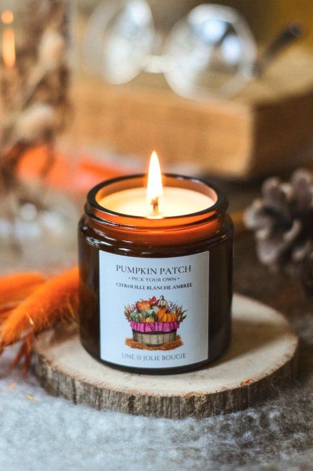 Bougie parfumée " Pumpkin patch" aux notes enivrantes de citrouille blanche ambrée